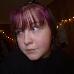 Meet your Posher, Jade